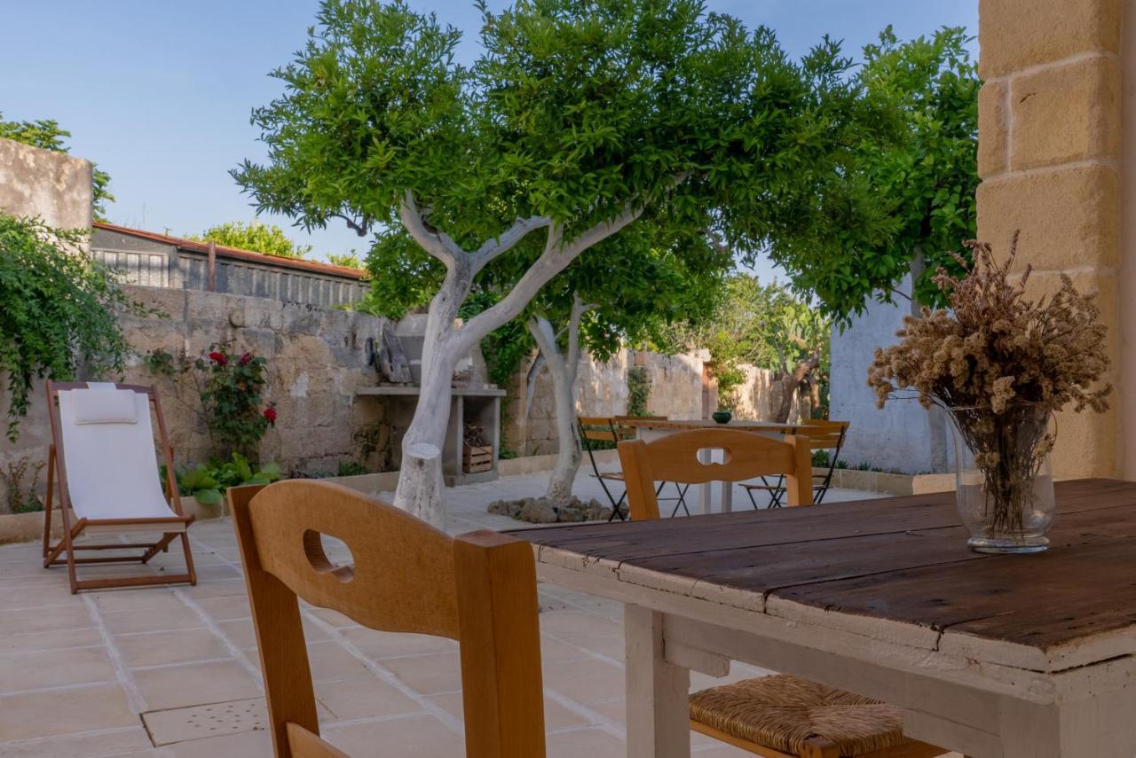 Corte Sant'Oronzo Дизо Экстерьер фото